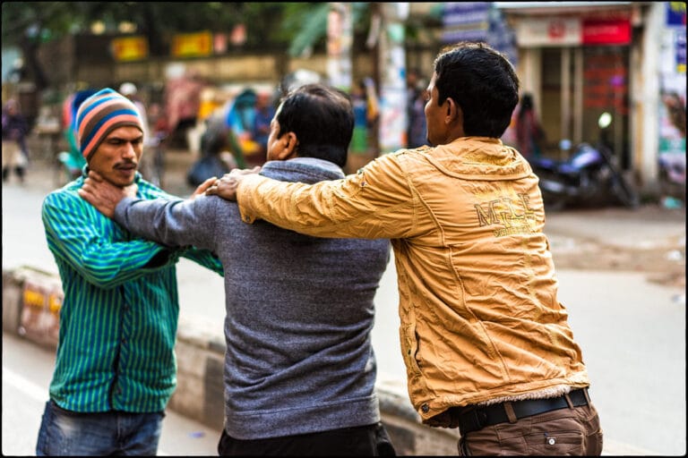 Combate à Intolerância Religiosa: Cristãos Amando e Respeitando em um Mundo Dividido