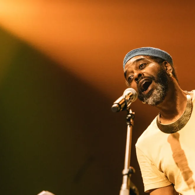 Cultura Afro: Descubra a Música Transformadora de Salloma Salomão